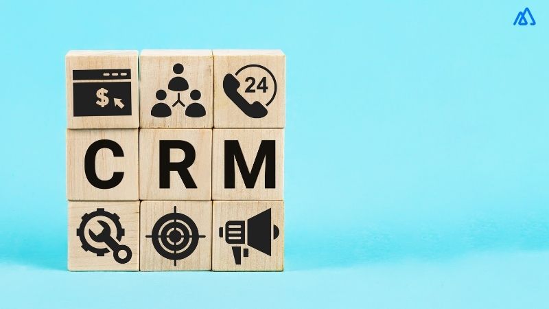 12 Important Characteristics of a Good CRM